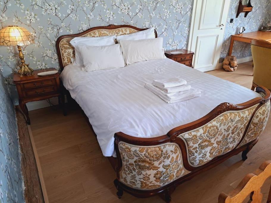 Haus Moselwald - 3 Bedrooms Enkirch Bagian luar foto