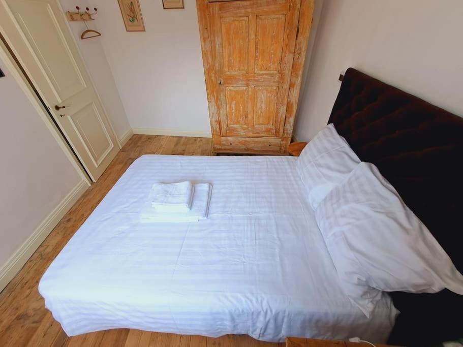 Haus Moselwald - 3 Bedrooms Enkirch Bagian luar foto