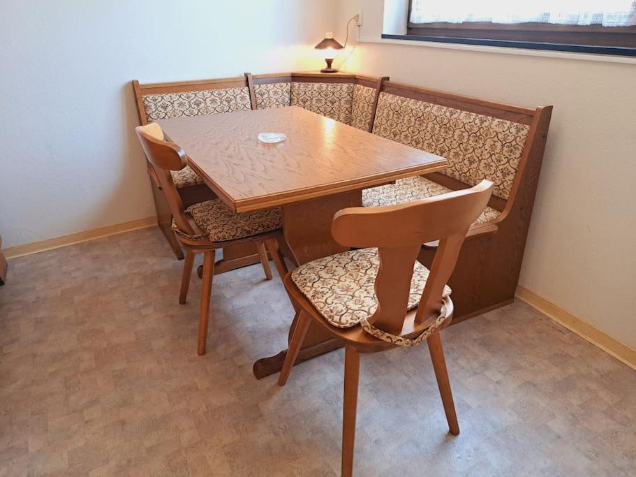 Haus Moselwald - 3 Bedrooms Enkirch Bagian luar foto
